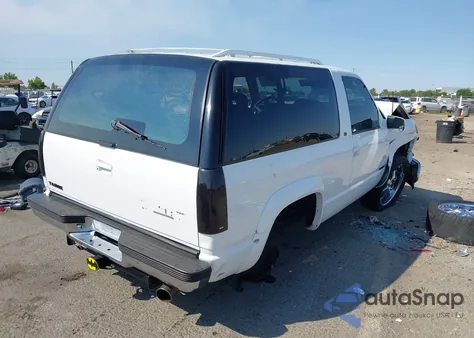 1992 Chevrolet Blazer K1500 из США, поврежденный, VIN 1GNEK18K9NJ309809